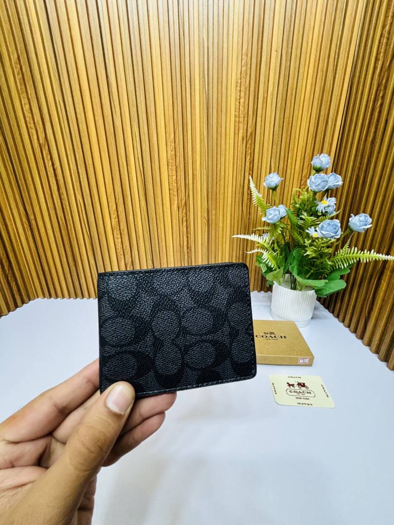135 COACCH PREMIUM QUALITY WALLET NO.64