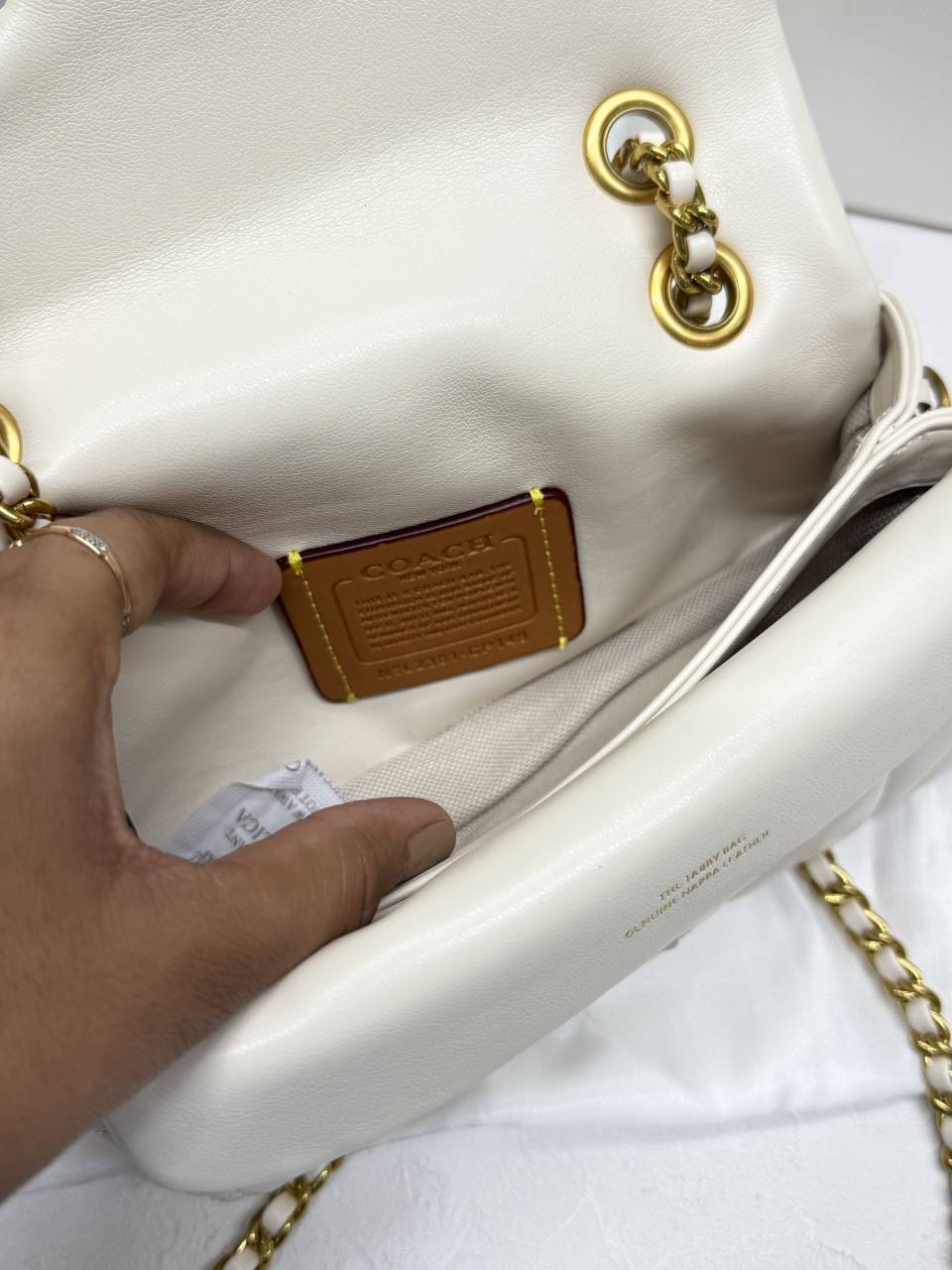 Coacch CB Tabby 20 With Cherry Charm Highend Quilted Leather ShoulderBag With Original CherryCharm Box & CarryBag