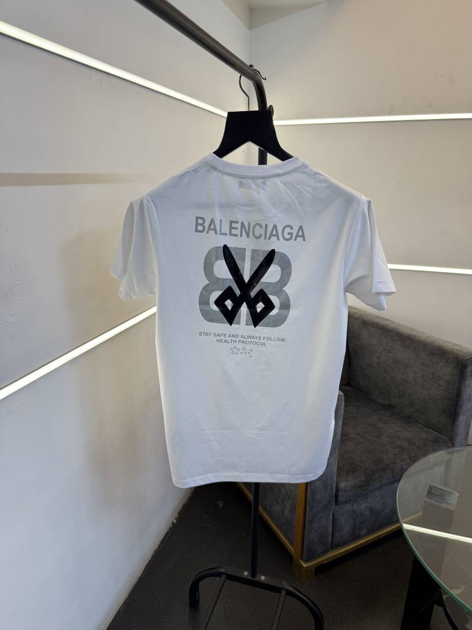 Balenciag a white front and back print turkish imported round neck tshirt sale